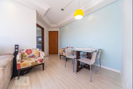 Sala de apartamento para alugar com 2 quartos, 62m² em Parque Marajoara, Santo André