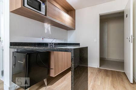 Cozinha de kitnet/studio para alugar com 1 quarto, 26m² em Bethaville I, Barueri