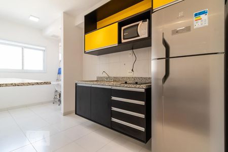 Cozinha de kitnet/studio para alugar com 1 quarto, 36m² em Tamboré, Barueri