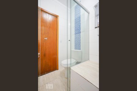 Banheiro social de casa à venda com 3 quartos, 125m² em Vila Pierina, São Paulo