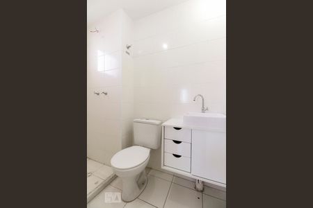 Banheiro  de apartamento à venda com 2 quartos, 40m² em Sítio da Figueira, São Paulo