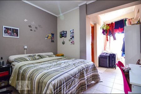 Quarto de apartamento à venda com 1 quarto, 40m² em Cambuí, Campinas