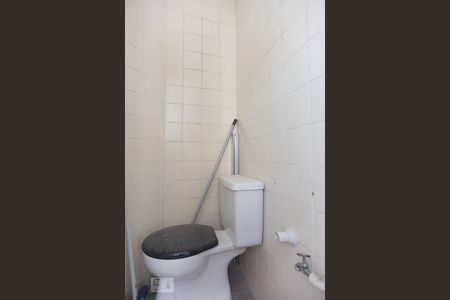 Banheiro de apartamento à venda com 1 quarto, 65m² em Nova Campinas, Campinas