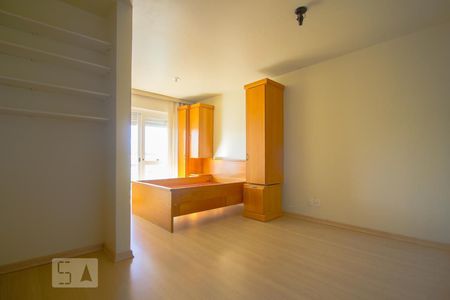 Sala de kitnet/studio para alugar com 1 quarto, 44m² em Sarandi, Porto Alegre