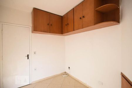 Quarto 1 de apartamento para alugar com 2 quartos, 50m² em Jardim Bonfiglioli, São Paulo