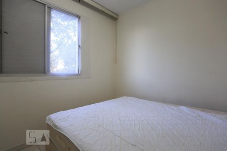 Quarto 1 de apartamento para alugar com 2 quartos, 55m² em Jaguaré, São Paulo