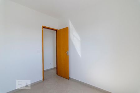 Quarto 2 de apartamento para alugar com 2 quartos, 60m² em Vila Valparaíso, Santo André