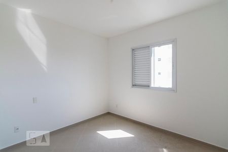 Quarto 1 de apartamento para alugar com 2 quartos, 60m² em Vila Valparaíso, Santo André