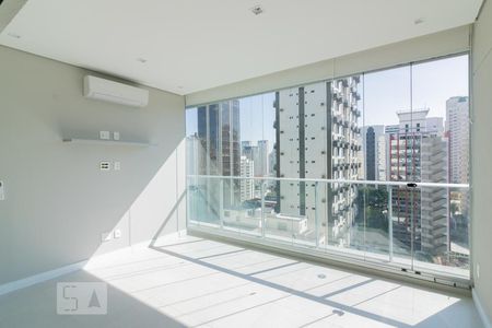 Sala de apartamento para alugar com 2 quartos, 84m² em Indianópolis, São Paulo