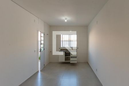 Sala/Cozinha de casa para alugar com 2 quartos, 55m² em Fundação da Casa Popular, Campinas