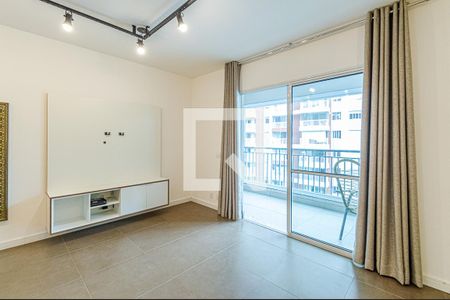 Sala/Quarto de kitnet/studio para alugar com 1 quarto, 42m² em Centro, São Paulo