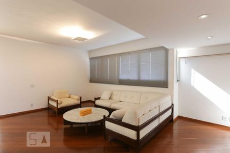 Sala de apartamento à venda com 2 quartos, 175m² em Sumaré, São Paulo