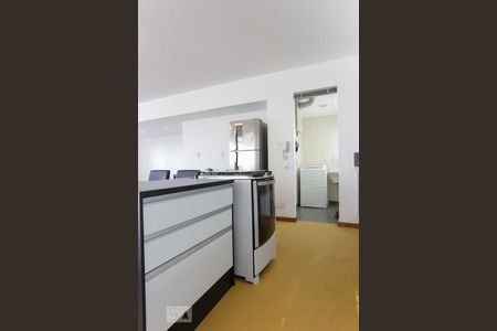 Cozinha de apartamento à venda com 2 quartos, 175m² em Sumaré, São Paulo