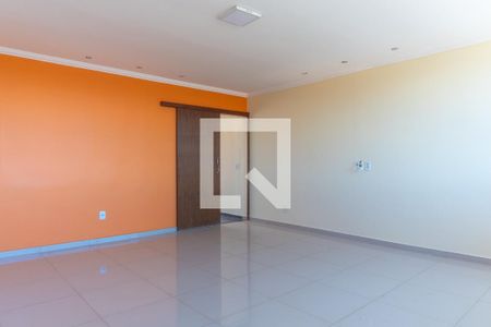 Sala de TV de casa para alugar com 6 quartos, 430m² em Ceilândia Sul (ceilândia), Brasília