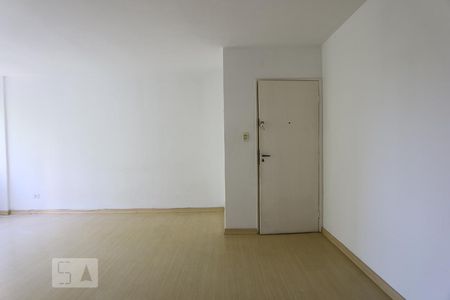sala de apartamento à venda com 3 quartos, 70m² em Jardim Londrina, São Paulo