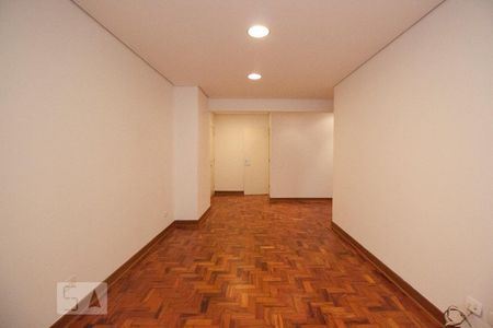 Sala de apartamento para alugar com 1 quarto, 65m² em Higienópolis, São Paulo