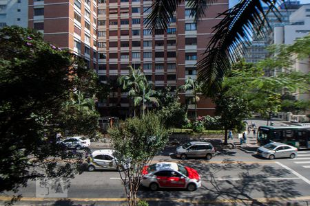 Vista da Sala de apartamento à venda com 1 quarto, 65m² em Higienópolis, São Paulo