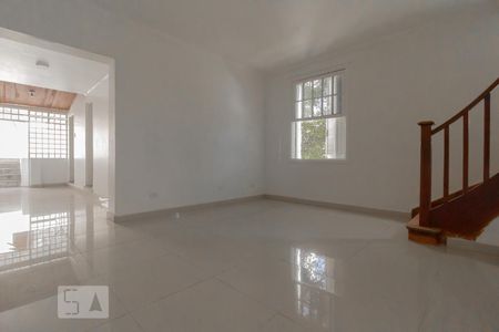 Sala de casa à venda com 5 quartos, 230m² em Vila Mariana, São Paulo