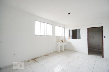 Área de serviço de casa para alugar com 7 quartos, 250m² em Vila Bancária, São Paulo