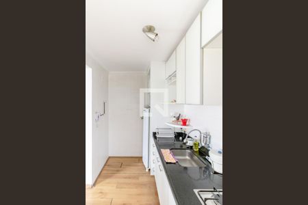 Cozinha de apartamento para alugar com 1 quarto, 49m² em Itaim Bibi, São Paulo