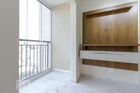 Sala e Varanda  de apartamento para alugar com 2 quartos, 46m² em Vila Formosa, São Paulo