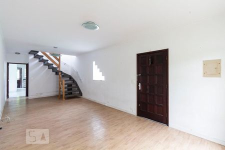 Sala de casa à venda com 3 quartos, 180m² em Chácara Inglesa, São Paulo