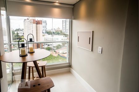 Varanda de apartamento para alugar com 1 quarto, 49m² em Petrópolis, Porto Alegre