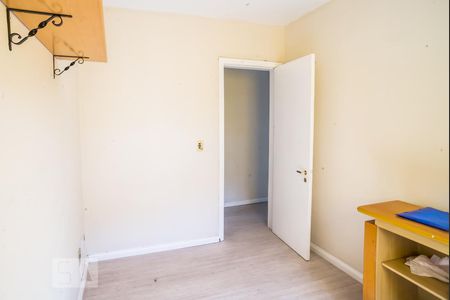 Quarto 1 de apartamento à venda com 3 quartos, 75m² em Jardim Itu Sabará, Porto Alegre