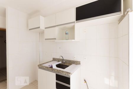 Cozinha de apartamento para alugar com 2 quartos, 68m² em Vila dos Alpes, Goiânia