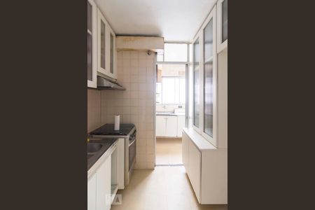 Cozinha de apartamento para alugar com 2 quartos, 65m² em Santana, São Paulo