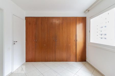 Suíte de apartamento para alugar com 2 quartos, 90m² em Indianópolis, São Paulo