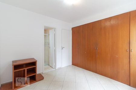 Suíte de apartamento para alugar com 2 quartos, 90m² em Indianópolis, São Paulo