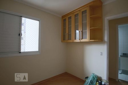 Quarto 1 de apartamento para alugar com 2 quartos, 59m² em Vila Buarque, São Paulo