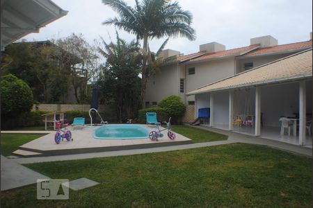 Piscina de casa para alugar com 3 quartos, 150m² em Ingleses do Rio Vermelho, Florianópolis