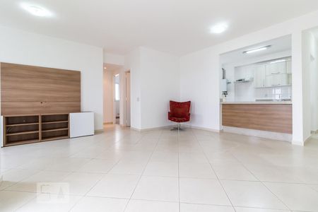 Apartamento para alugar com 78m², 2 quartos e 1 vagaSala