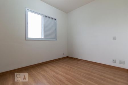 Suíte  de apartamento para alugar com 2 quartos, 78m² em Jardim Iracema, Barueri