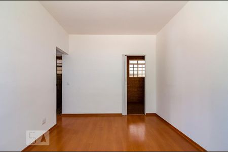 Sala de apartamento para alugar com 2 quartos, 53m² em Sagrada Família, Belo Horizonte