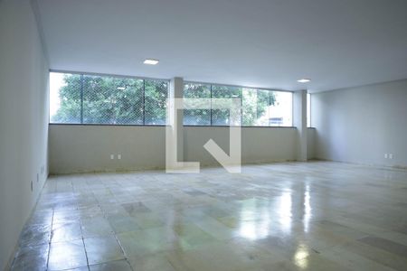 Apartamento para alugar com 5 quartos, 350m² em Setor Bueno, Goiânia