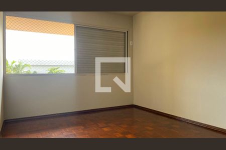 Apartamento para alugar com 5 quartos, 350m² em Setor Bueno, Goiânia