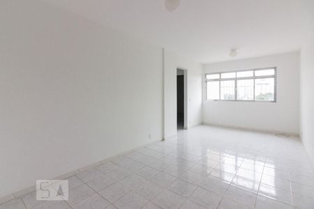 Apartamento à venda com 72m², 2 quartos e 1 vagaSala