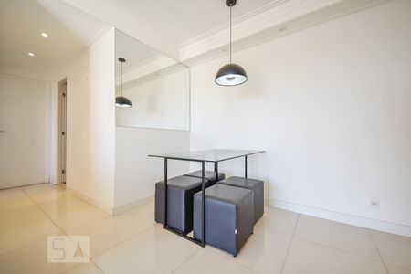 Sala de apartamento para alugar com 2 quartos, 50m² em Parque Reboucas, São Paulo