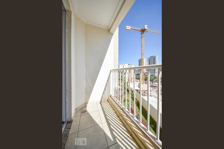 Varanda de apartamento para alugar com 2 quartos, 50m² em Parque Reboucas, São Paulo