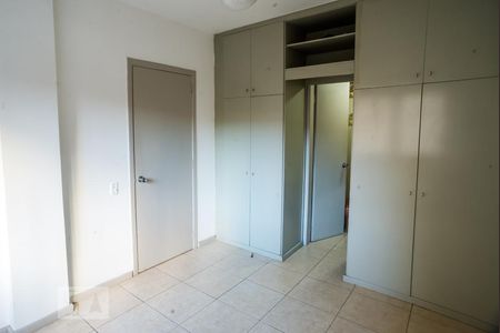 Quarto de apartamento para alugar com 1 quarto, 47m² em Jardim Floresta, Porto Alegre