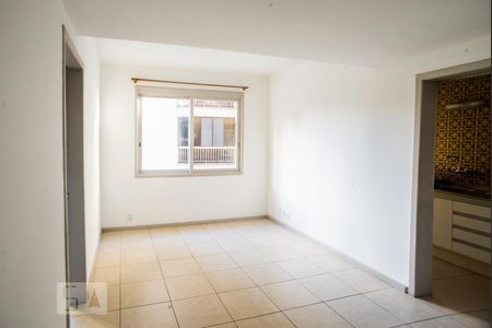 Sala de apartamento para alugar com 1 quarto, 47m² em Jardim Floresta, Porto Alegre