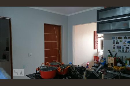 COZINHA de casa para alugar com 2 quartos, 80m² em Vila Bancária Munhoz, São Paulo