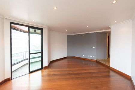 Apartamento para alugar com 167m², 4 quartos e 3 vagasSala