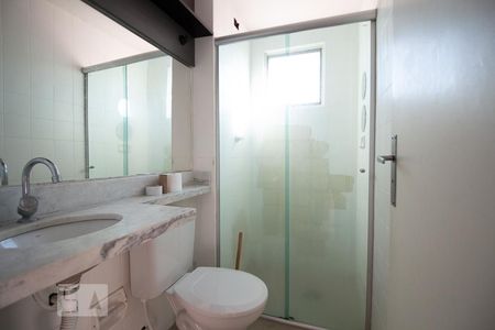 Banheiro de apartamento à venda com 1 quarto, 45m² em Saúde, São Paulo