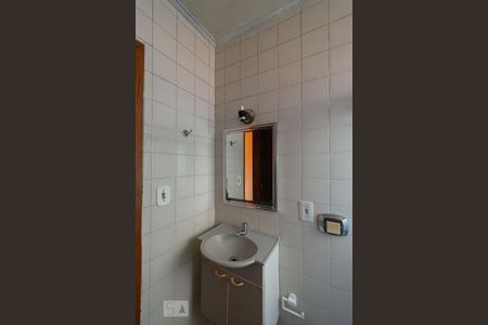 Banheiro de apartamento para alugar com 2 quartos, 60m² em Rudge Ramos, São Bernardo do Campo