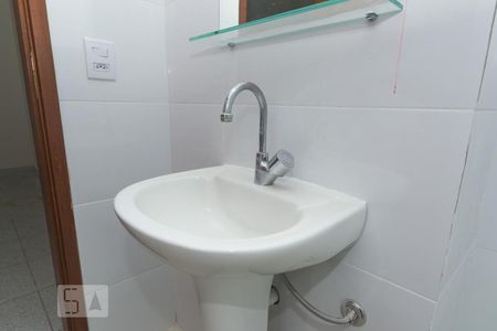 Detalhe do banheiro de apartamento para alugar com 1 quarto, 40m² em Vila do Encontro, São Paulo