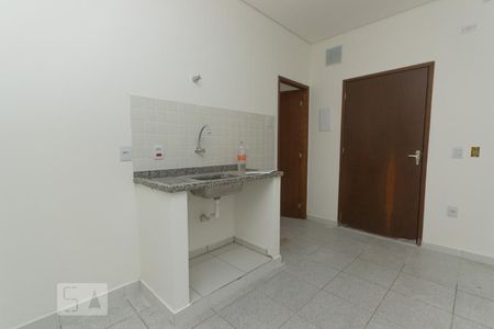 Cozinha de apartamento para alugar com 1 quarto, 40m² em Vila do Encontro, São Paulo